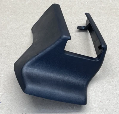 06-15 LEXUS IS250 IS350 FRONT LEFT REAR INNER SEAT TRACK COVER OEM 72158-53060 - Image 1 of 4