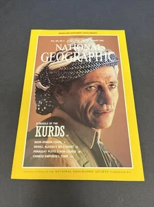 August 1992 National Geographic "Struggle of the Kurds" - Foto 1 di 3