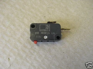 JAGUAR DAIMLER HONIG WELL MIKROSCHALTER - Bild 1 von 3