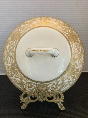 Royal Worcester Embassy  vegetable bowl tureen fine bone china England lead only - image 1 of 4