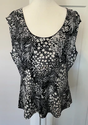 WHITE HOUSE BLACK MARKET Mujer TOP Sin Mangas Negro Blanco Gris FLORAL Talla XL Foto 1 de 4