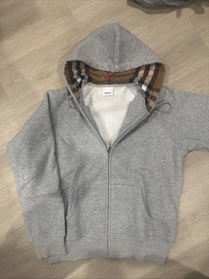 Burberry con cremallera para hombre Foto 1 de 2