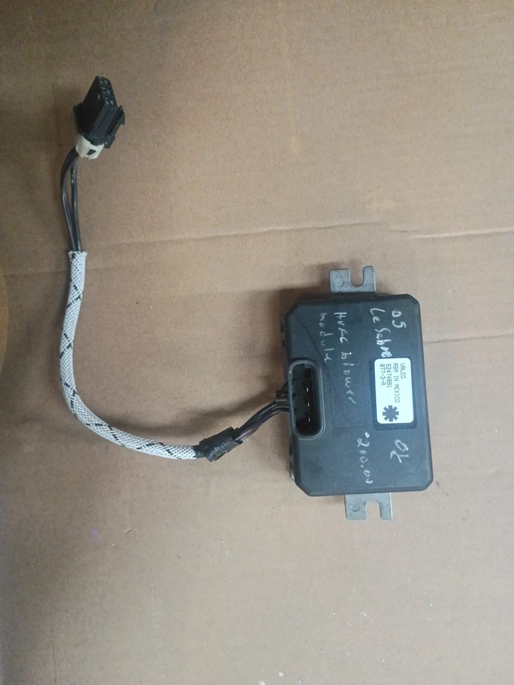 Valeo 52474881 Blower Motor Resistor Module 2000-2005 Buick LeSabre Used - Image 1 of 4