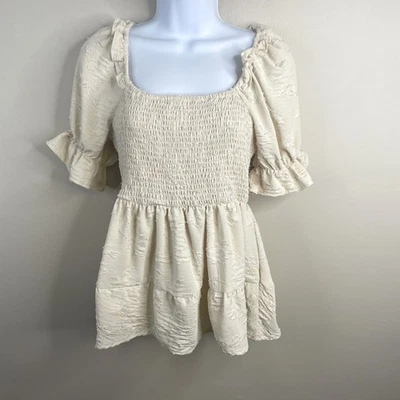 Shein 女式 Milkmaid 缩褶波西米亚上衣中号象牙色袖口 Cottagecore — 第 1/4 张图片