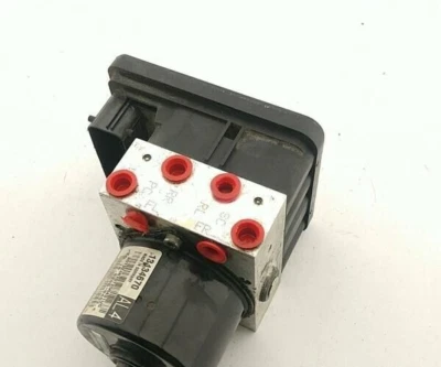 2012-2015 Chevy Cruze ABS Anti-Lock Brake Pump Control Module Actuator Assembly - Image 1 of 4