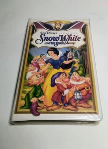 Snow White and the Seven Dwarfs (VHS, 1994, Deluxe) - Picture 1 of 2