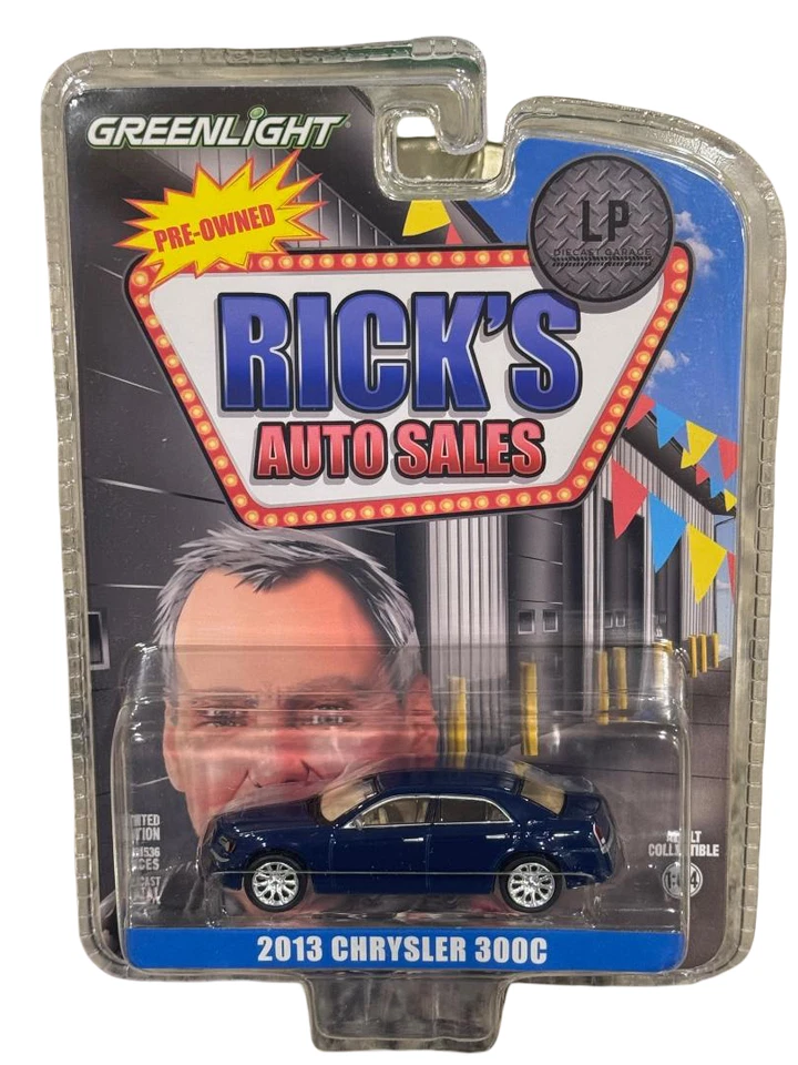 Greenlight 2013 克莱斯勒 300C 1/64 LP 压铸车库独家 — 第 1/1 张图片