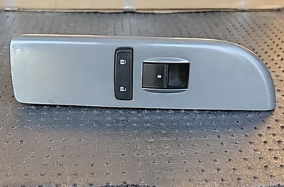 Door Window Switch ACDelco GM Original Equipment 20835554 - Image 1 of 4