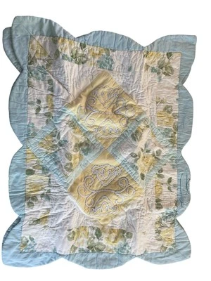 Juego de 2 apliques de colección de almohada acolchada de retazos rosa amarilla años 90 Foto 1 de 4