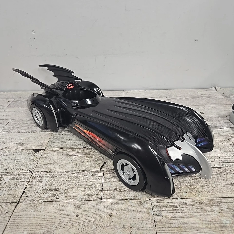 Batman & Robin Batimóvil 1997 Película Completa Juguete Kenner Foto 1 de 4
