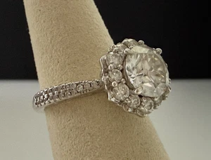 Anillo de compromiso de moissanita Elio Passero plata de ley 2 quilates talla 5,5 - Imagen 1 de 15