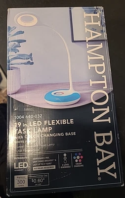 Lámpara de Tarea LED Hampton Bay con Cambio de Color Blanco 19" *390 Foto 1 de 4