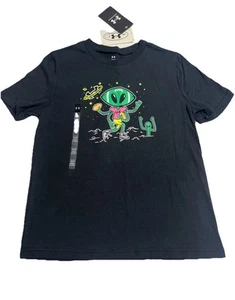 [NWT] Under Armour Alien Football Short Sleeve Graphic T-Shirt Sz YOUTH XS - Picture 1 of 6