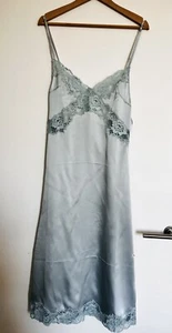 silk nightdress pale blue. Size Large - Picture 1 of 7