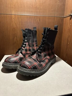 Wild Pair Ryyderp Mujer’s Niñas Grandes Rojo y Negro Botas de Combate a Cuadros Talla 6 Foto 1 de 4