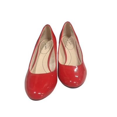 Tacones rojos Life Stride Parigi Soft System para mujer talla 8,5 M usados en excelente estado Foto 1 de 4