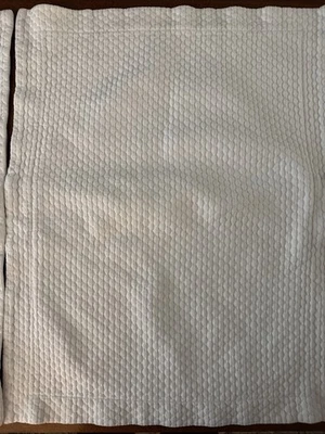 L.L.Bean 2 Vintage Matelasse Bedding White Standard Honeycomb  FREE SHIPPING - Image 1 of 4