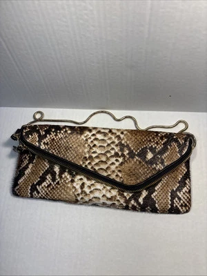 Bolsos de hombro Henri Bendel para mujer pelo de pony estampado de serpiente con bolso Henri Bendel Foto 1 de 4