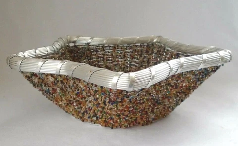 IHI Star Shaped Silver Wire & Multi Color Bead Woven Bread Basket Made in India Cover