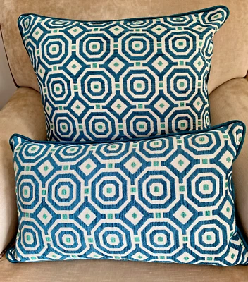 ❇️ New GEOMETRIC CHENILLE Cushion Covers with Piping Turquoise White OBLONG / SQ - Image 1 of 4