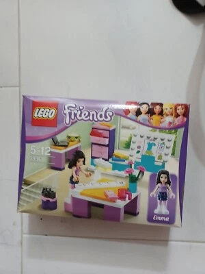 Nuevo Lego Friends 3936 Emma Moda Diseño Estudio Sastre Cámara Laptop Pequeña Abolladura Foto 1 de 4