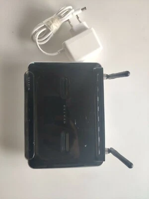 Router Belkin F5D8233_4V3 - Immagine 1 di 2