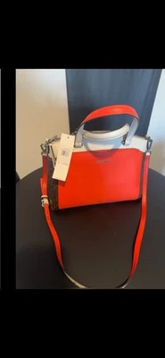 Cartera Calvin Klein naranja y marrón. Nunca usado, todavía con la etiqueta Foto 1 de 2