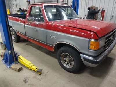 Luz de esquina/estacionamiento para pasajeros lámpara de estacionamiento señal de giro compatible con 87-91 BRONCO 251930 Foto 1 de 4