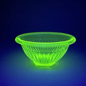 Hazel Atlas Glass Uranium Green Glass 7.5” Mixing Bowl, Ribbed Square Base - Picture 1 of 13