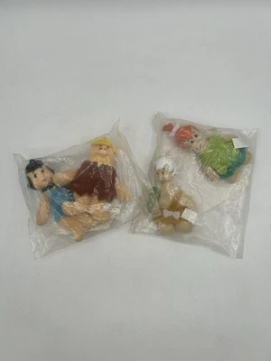 Mini Juguetes de Peluche Denny’s THE FLINTSTONES Guijarros Bam-Bam Barney Betty Navidad Foto 1 de 4