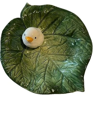 Plato Bassano Vintage Caramelo Nuez Verde Esmaltado Hoja Blanco Pájaro Pintado a Mano Italia  Foto 1 de 3