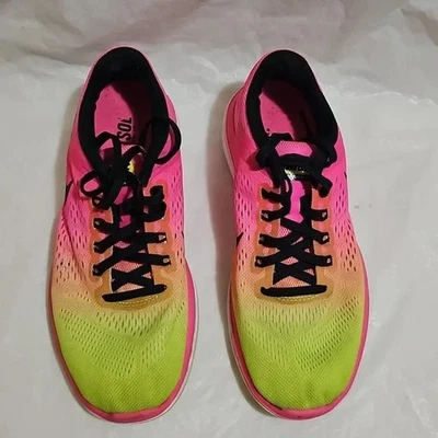 Nike Women's 7.5 Flex 2016 Run Sneakers Used - Image 1 of 4