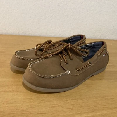 Zapato de barco Douglas TOMMY HILFIGER. Juvenil EE. UU. Talla 3. Marrón. Foto 1 de 4