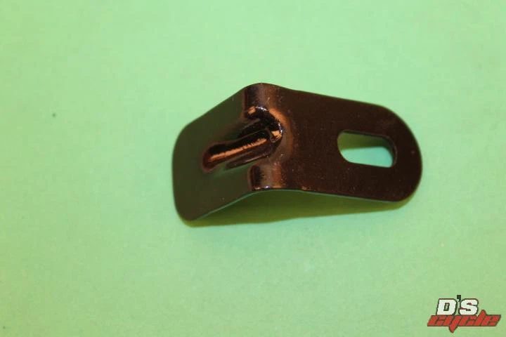 NOS 川崎 KZ1000 KZ750 KZ1100 空气净化器支架 32070-038 — 第 1/1 张图片