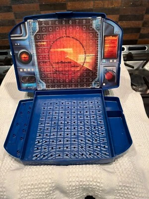 Piezas de juego de repuesto de acorazado vintage 2002 piezas tablero/rejilla Foto 1 de 4