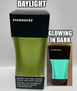Starbucks Bicchiere Borchiato Portachiavi Citronella Autunno 2022 Glow In The Dark - Nuovo - Foto 1 di 5