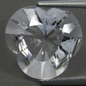 7.93Cts Impressive Fire Natural White Topaz 14.5mm Fancy Cut Gemstone Ref-VIDEO - Picture 1 of 5