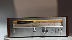 EXCELLENT PIONEER TX-9800 TUNER – 1-YEAR WRT – PURE ANALOG FM PERFECTION - Picture 1 of 11