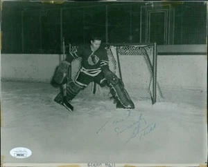 Glenn Hall Chicago Blackhawks Signed 8x10 Vintage Photo JSA Authenticated - Picture 1 of 2