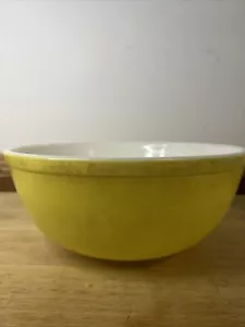 VINTAGE PROMO PYREX BOWL #404 4qt PINEAPPLE PARTY CHIP DIP OMBRE YELLOW - Picture 1 of 4