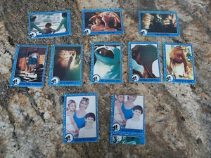 E.T. EXTRA TERRESTRIAL MOVIE CHARACTER Collector Cards 1982 - One Factory Miscut - Picture 1 of 6