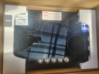 Frigidaire Gallery 30" 5 Elementos Radiante Cocina Eléctrica en Acero Inoxidable NUEVA Foto 1 de 4