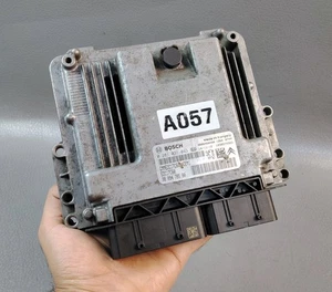 Peugeot Citroen 1.6 HDi Engine Control Unit ECU 0281031043 9809478580 EDC17C60 - Picture 1 of 12