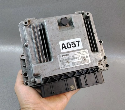 Peugeot Citroen 1.6 HDi Engine Control Unit ECU 0281031043 9809478580 EDC17C60 - Image 1 of 4