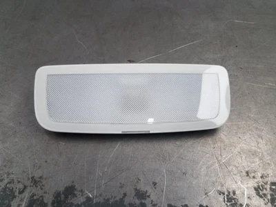 Mercedes Benz AMG C 63 2012 luz domo #0967 G4 Foto 1 de 3