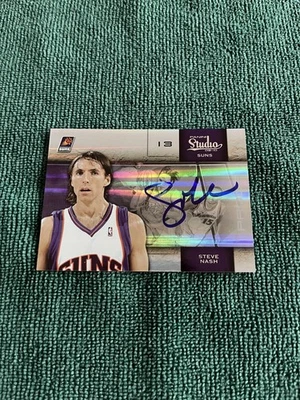 2009-10 Studio #31 Steve Nash Phoenix Suns Hand Signed auto autograph - Image 1 of 3