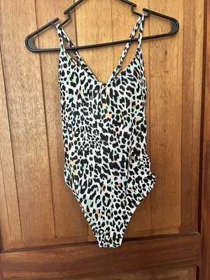Juniors One Piece Leopard Swimsuit Size Small - Image 1 of 4