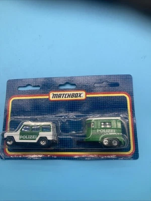 Matchbox Polizei Jeep And Trailer New - Image 1 of 2