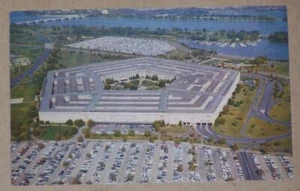 UNUSED 1960'S POSTCARD, THE PENTAGON, ARLINGTON, VIRGINIA - Picture 1 of 1