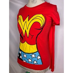 Wonder Woman DC Comics T-Shirt Costume w/ Cape Women's MEDIUM - Picture 1 of 9